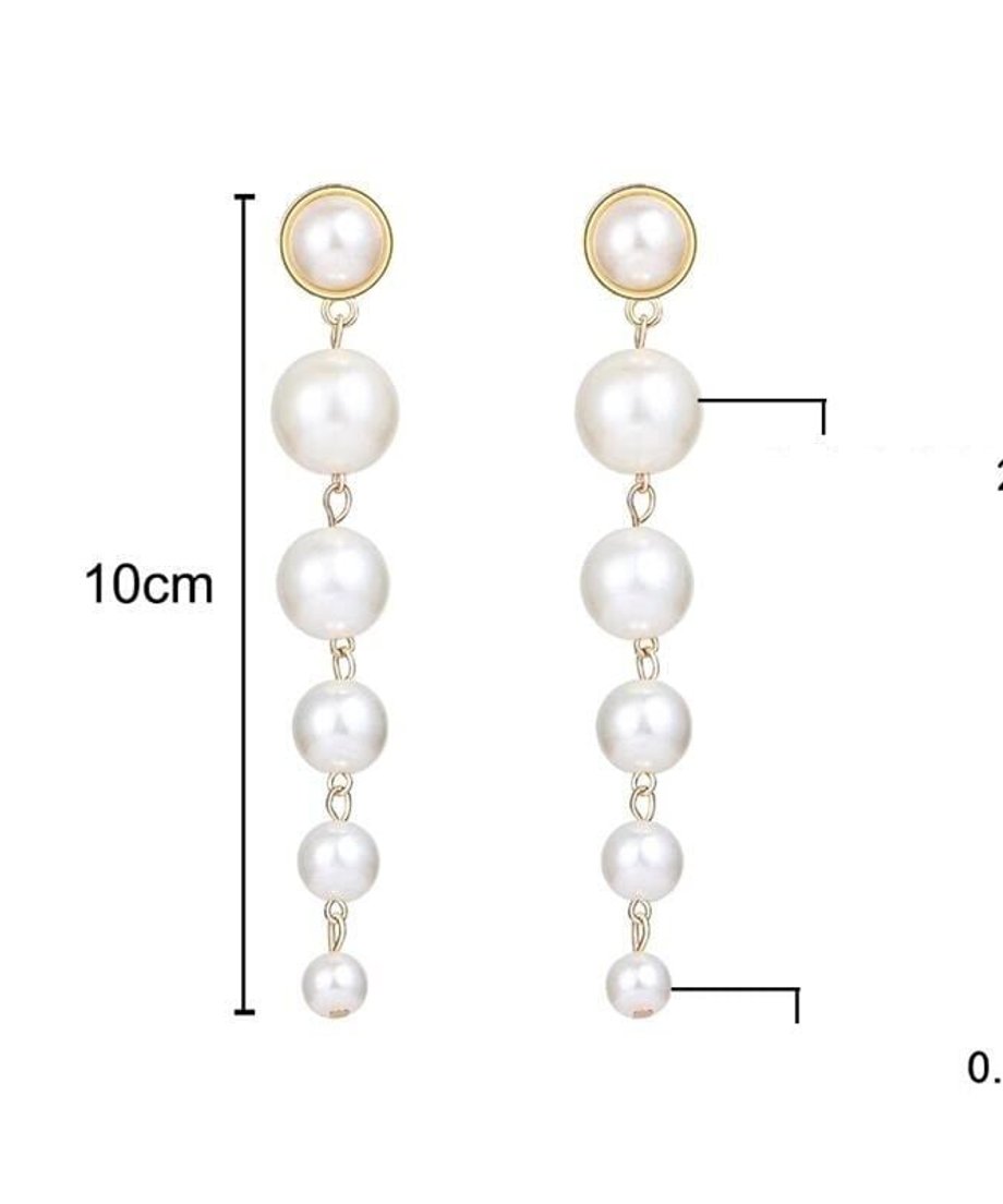 大小6粒のパールが縦に連なったロングピアス2つが、それぞれの全長約10cmのサイズ表記と共に表示された商品画像。